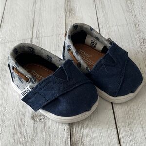 TOMS Dark Blue Sailboat Baby Walkers